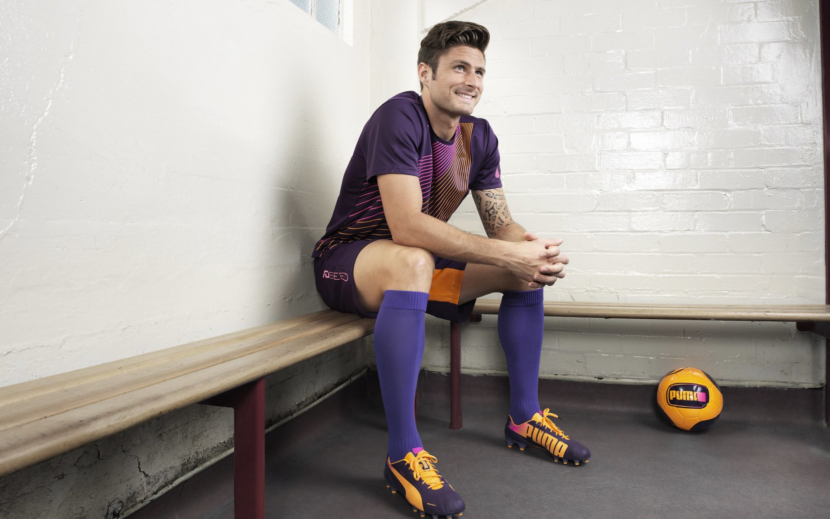 巨星云集的欧冠：年度最璀璨的星光夜，欧冠星耀球员有哪些